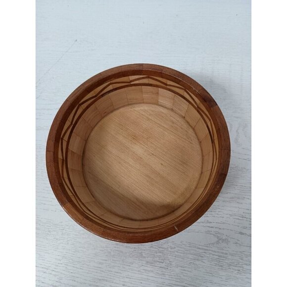 Vintage Red Oak Segmented Wood Round Serving Bowl Salad Rustic Hand Carved - Picture 2 of 8